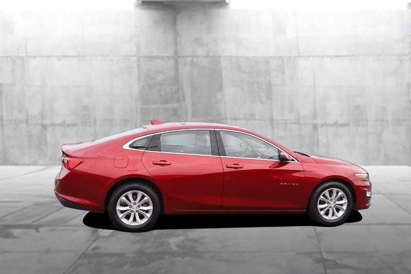 Chevrolet Malibu Vehicle Image 05