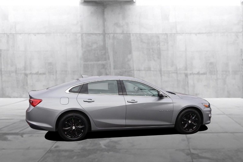 Chevrolet Malibu Vehicle Image 05