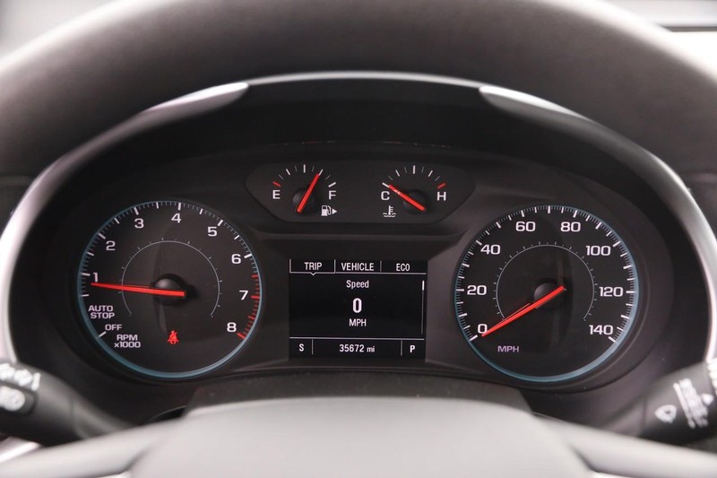 Chevrolet Malibu Vehicle Image 13