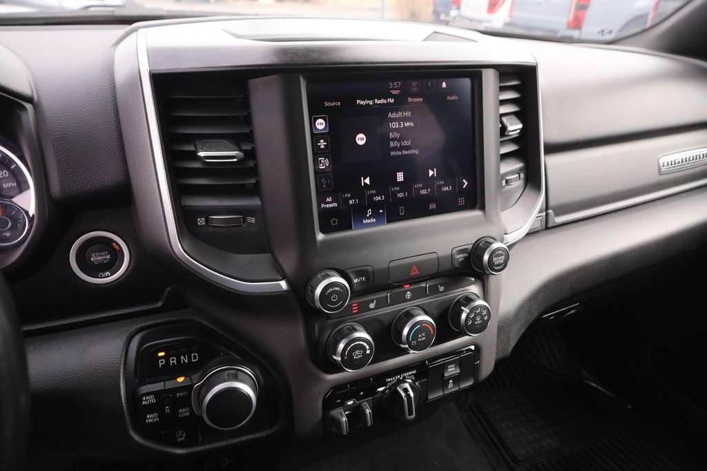 Ram 1500 Vehicle Image 15
