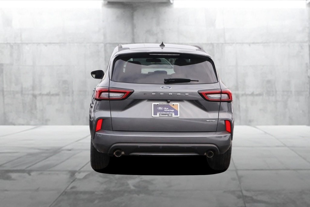 Ford Escape Vehicle Image 06