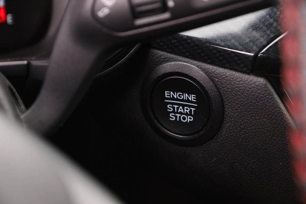 Ford Escape Vehicle Image 15