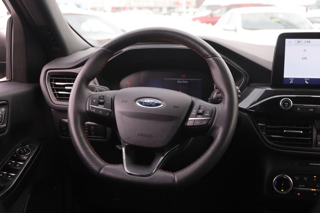 Ford Escape Vehicle Image 23