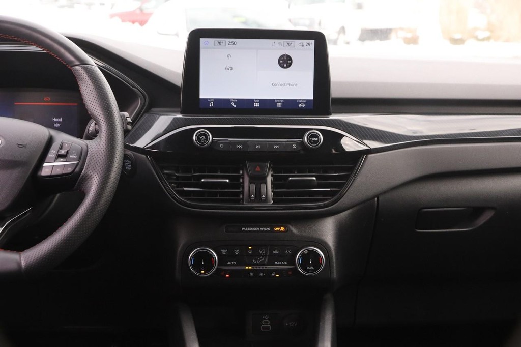 Ford Escape Vehicle Image 24