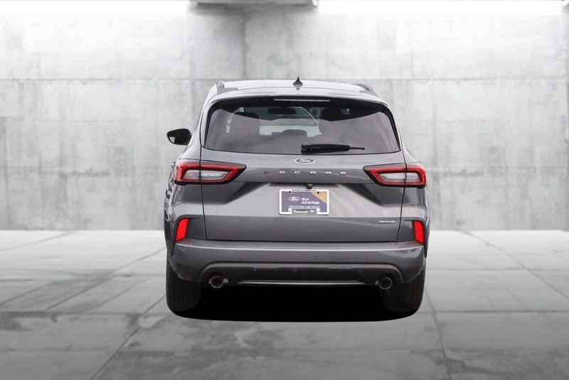 Ford Escape Vehicle Image 06