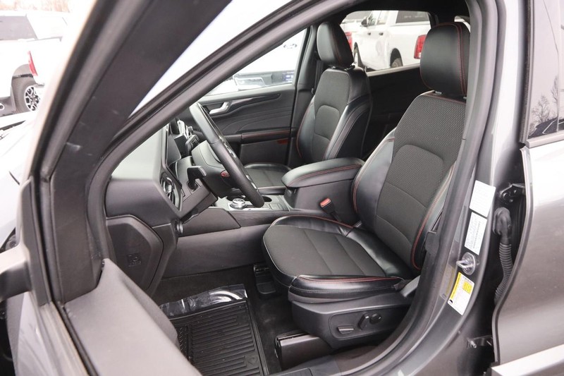 Ford Escape Vehicle Image 09