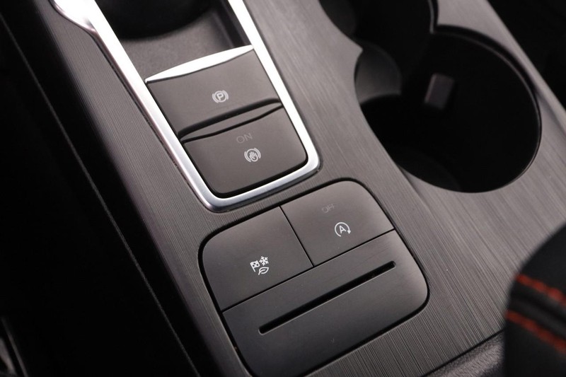 Ford Escape Vehicle Image 19