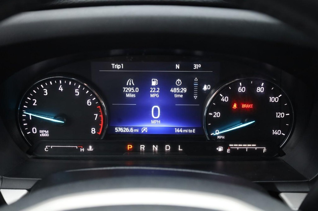 Ford Explorer Vehicle Image 12