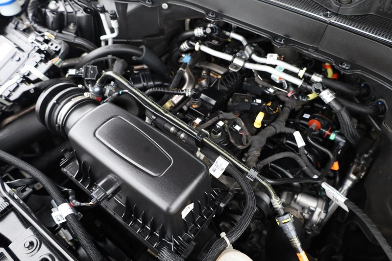 Ford Explorer Vehicle Image 28