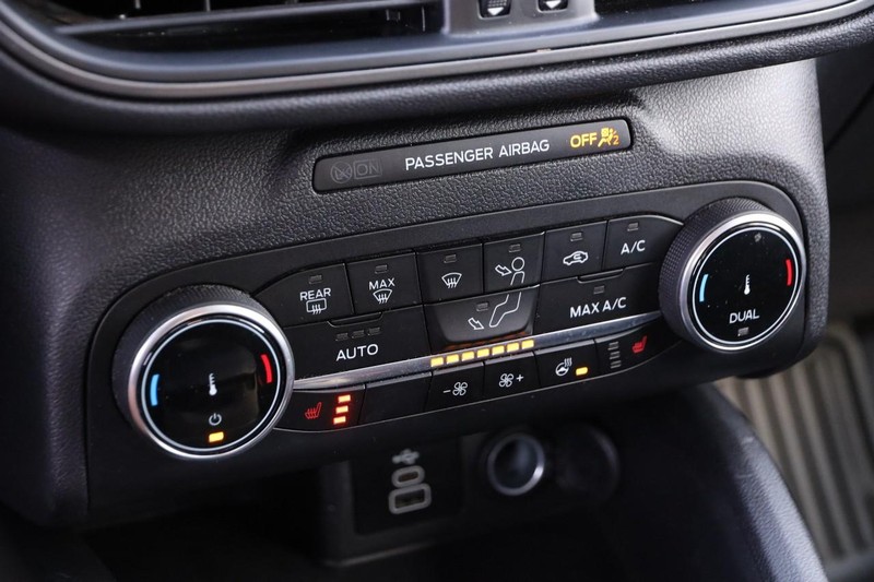 Ford Escape Vehicle Image 17