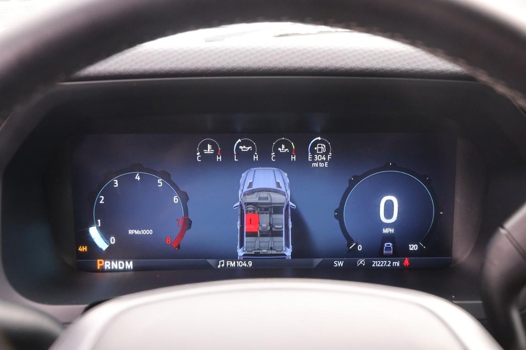 Ford F-150 Vehicle Full-screen Gallery Image 12