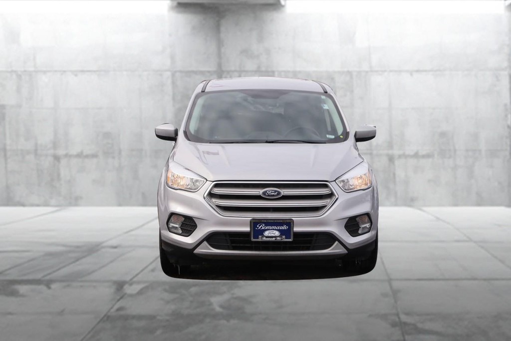 Ford Escape Vehicle Image 04