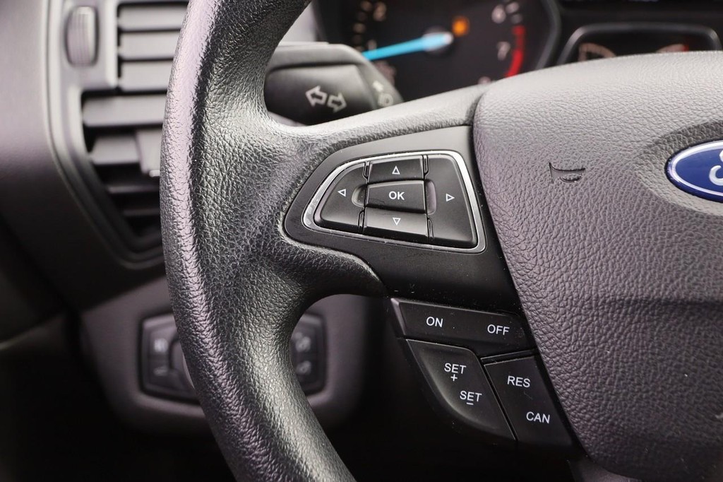 Ford Escape Vehicle Image 12