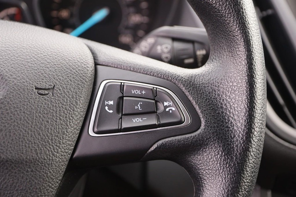 Ford Escape Vehicle Image 13