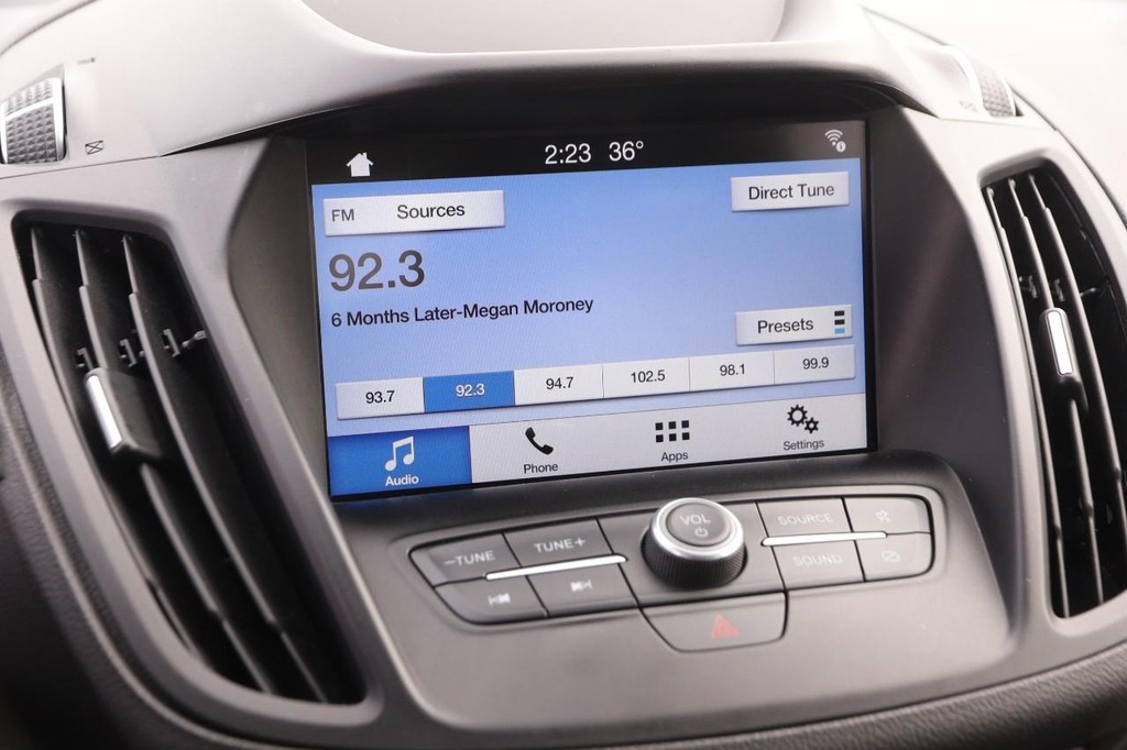 Ford Escape Vehicle Image 16