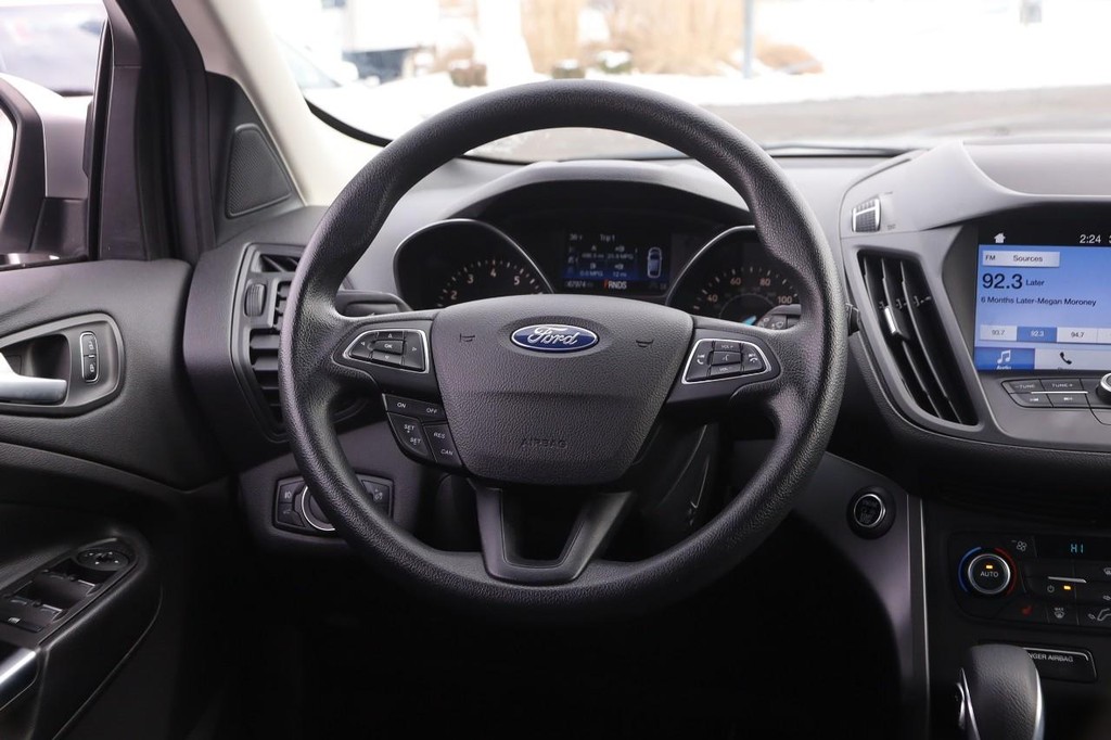Ford Escape Vehicle Image 22