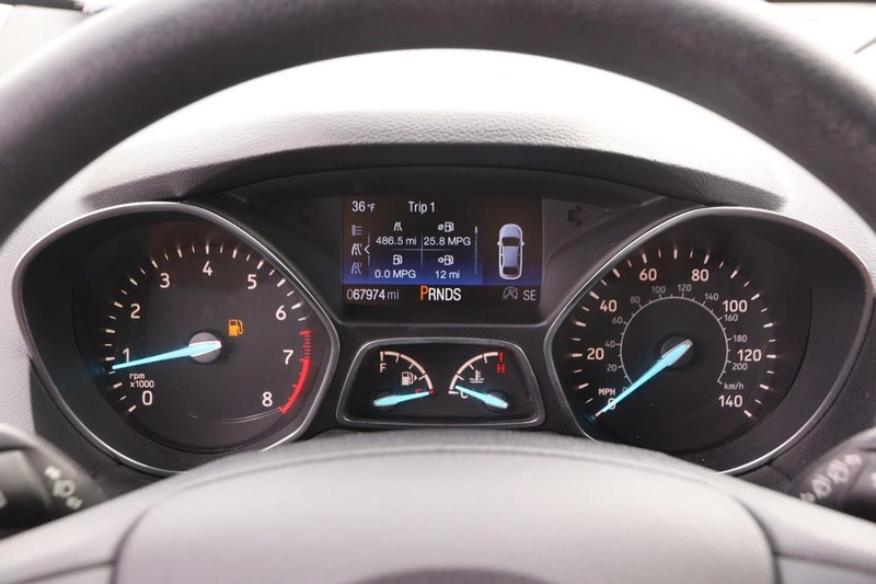 Ford Escape Vehicle Image 14