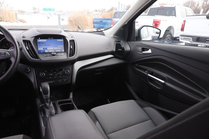 Ford Escape Vehicle Image 24