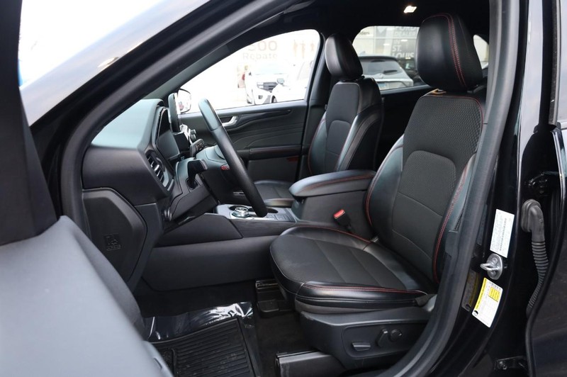 Ford Escape Vehicle Image 08