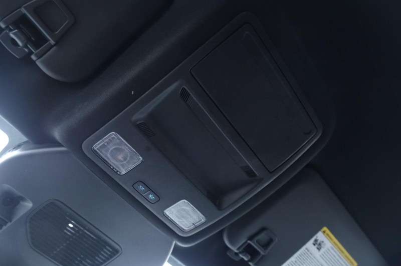 Ford Escape Vehicle Image 16