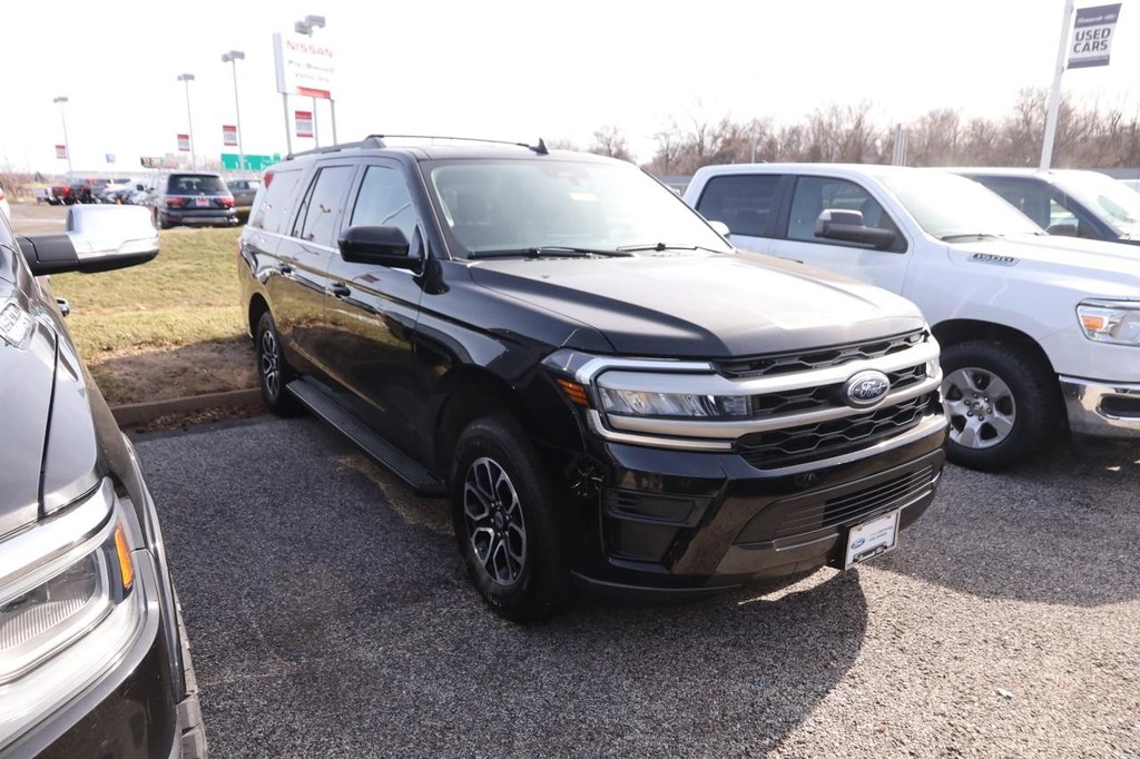 Ford Expedition Max Vehicle Image 05