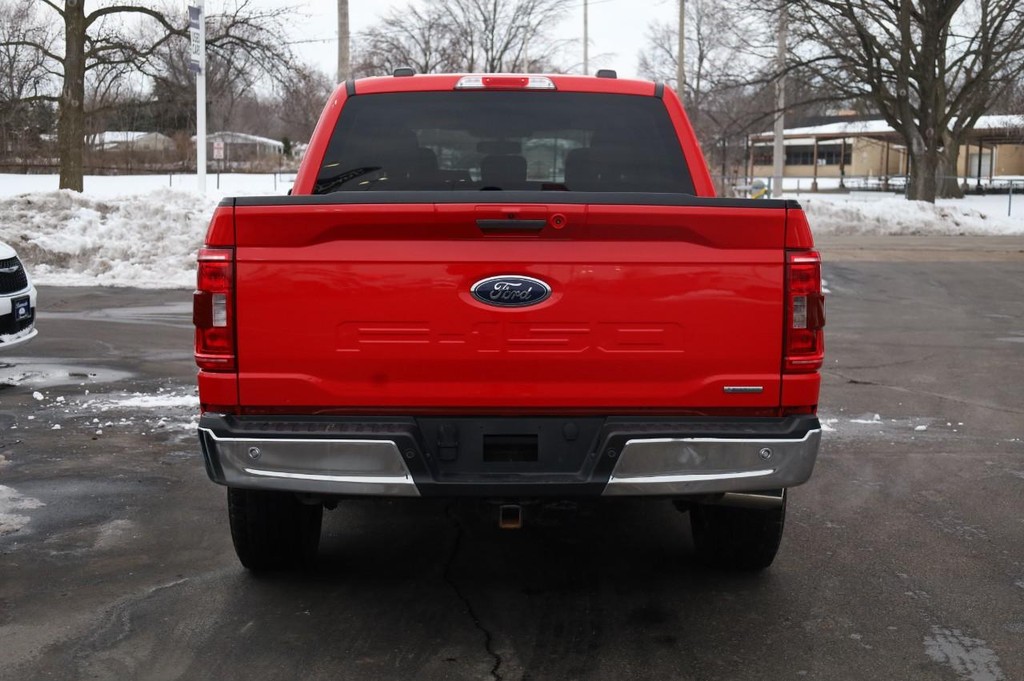 Ford F-150 Vehicle Full-screen Gallery Image 6
