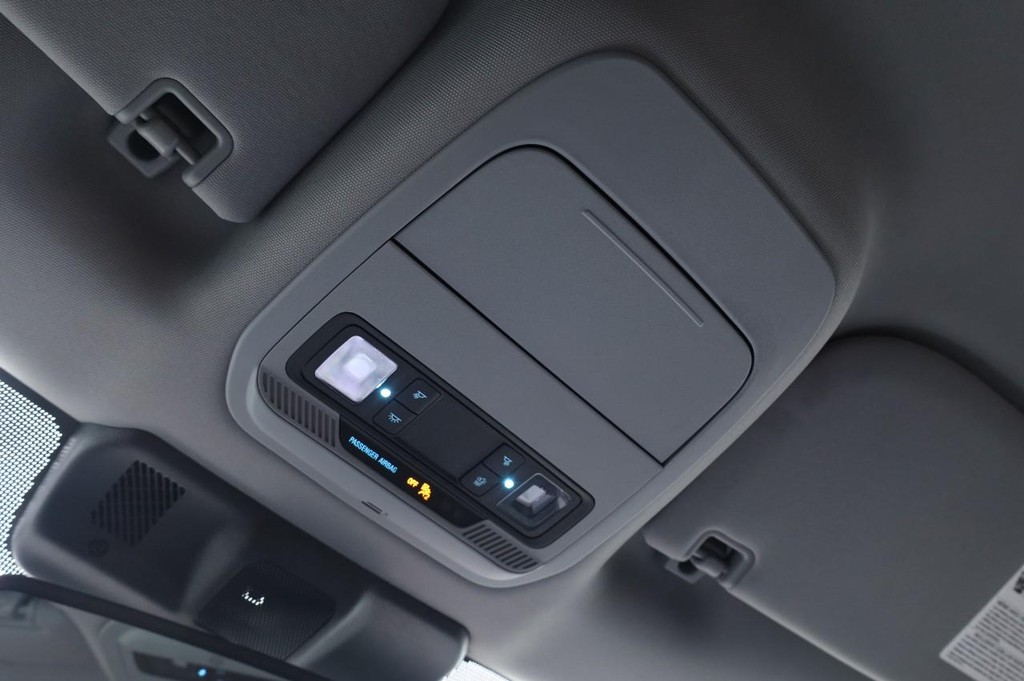 Ford F-150 Vehicle Full-screen Gallery Image 16