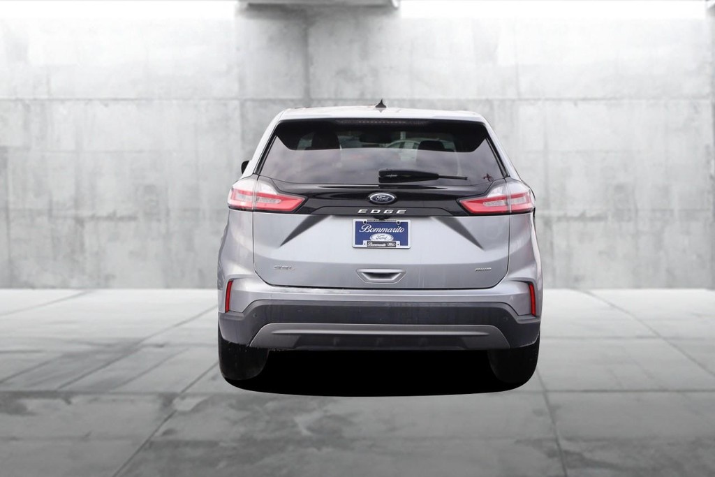 Ford Edge Vehicle Image 06