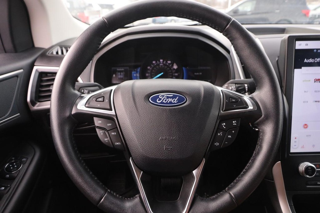 Ford Edge Vehicle Image 10