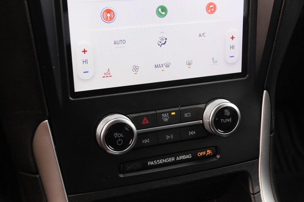 Ford Edge Vehicle Image 17