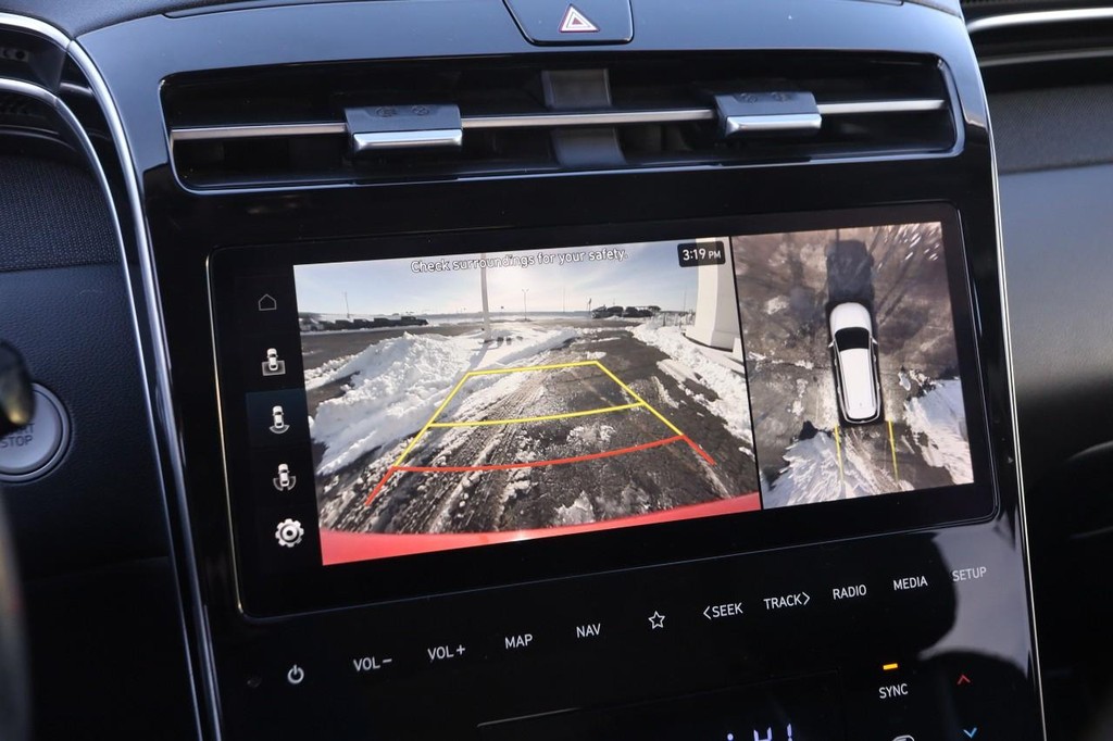 Hyundai Tucson Vehicle Image 18