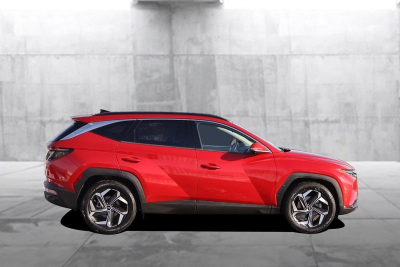 Hyundai Tucson Vehicle Image 05