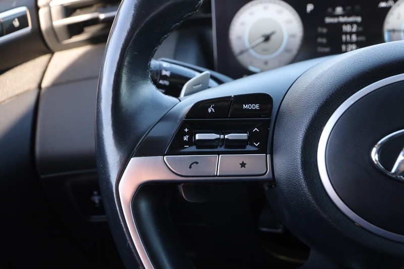 Hyundai Tucson Vehicle Image 14