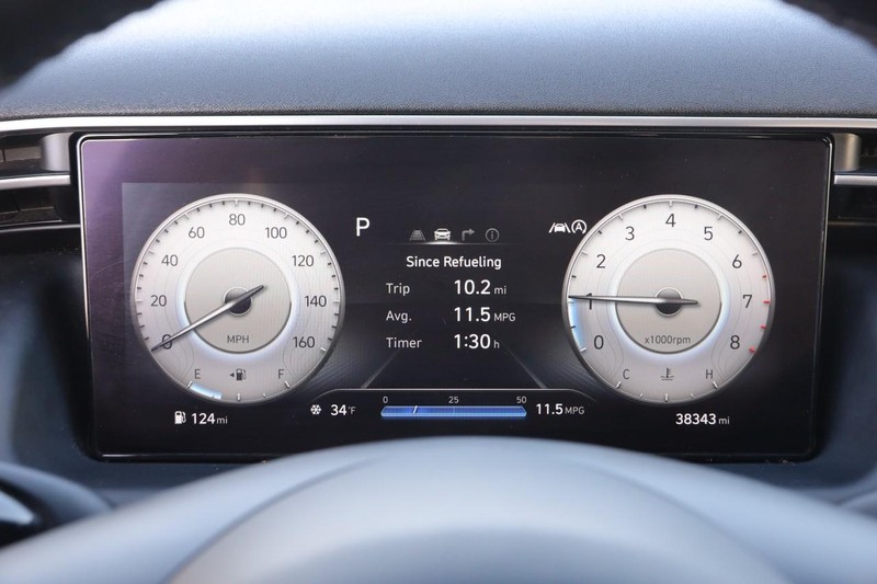 Hyundai Tucson Vehicle Image 16