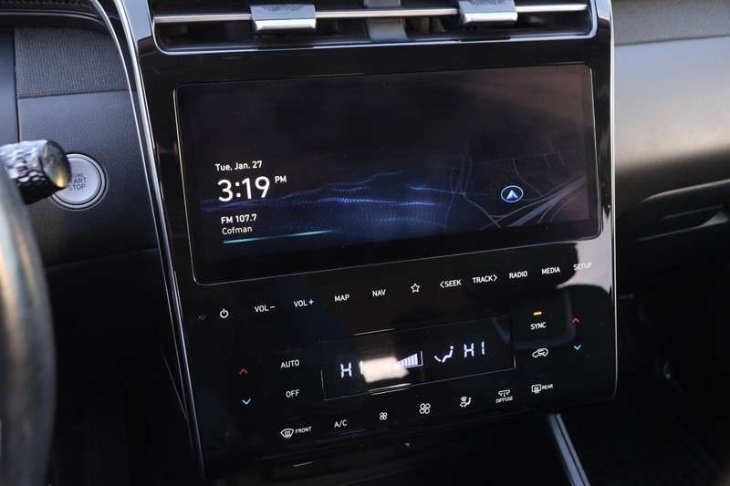 Hyundai Tucson Vehicle Image 17