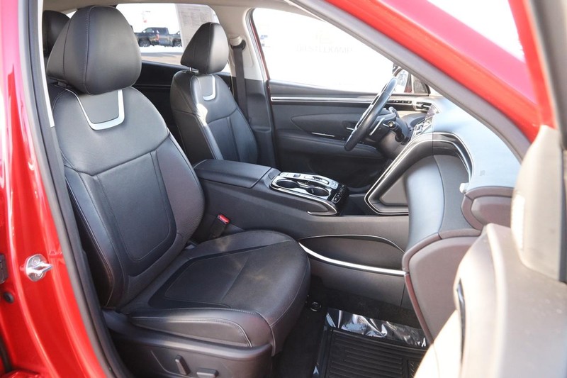 Hyundai Tucson Vehicle Image 28