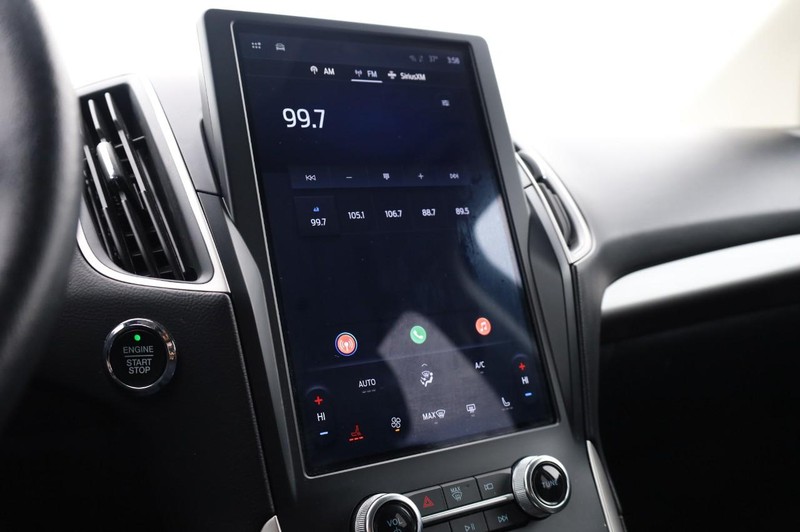 Ford Edge Vehicle Image 11