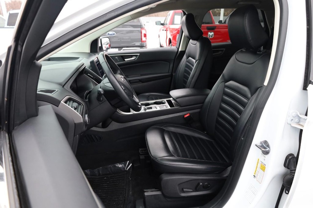 Ford Edge Vehicle Image 08