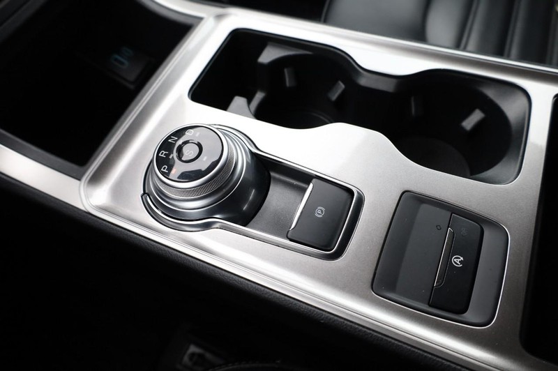 Ford Edge Vehicle Image 15