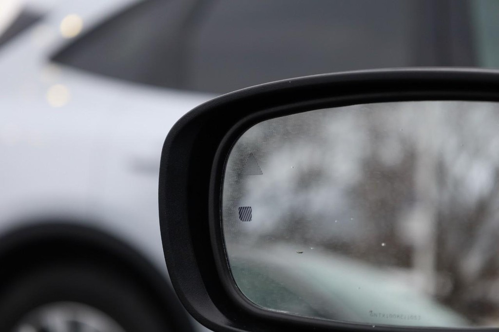 Chrysler 300 Vehicle Image 21