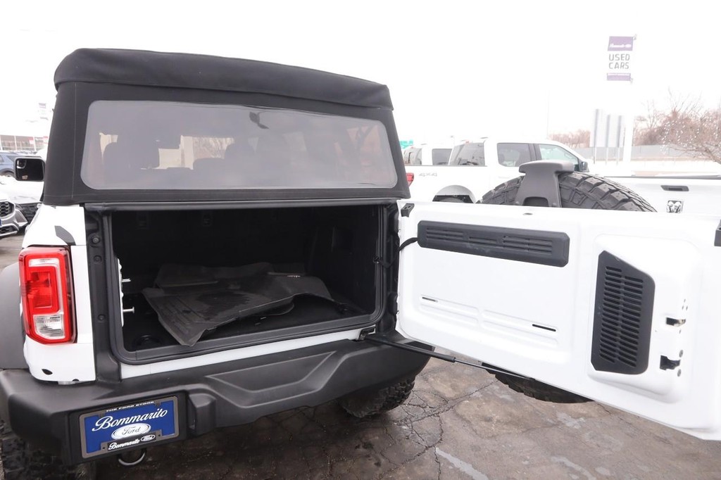 Ford Bronco Vehicle Image 07