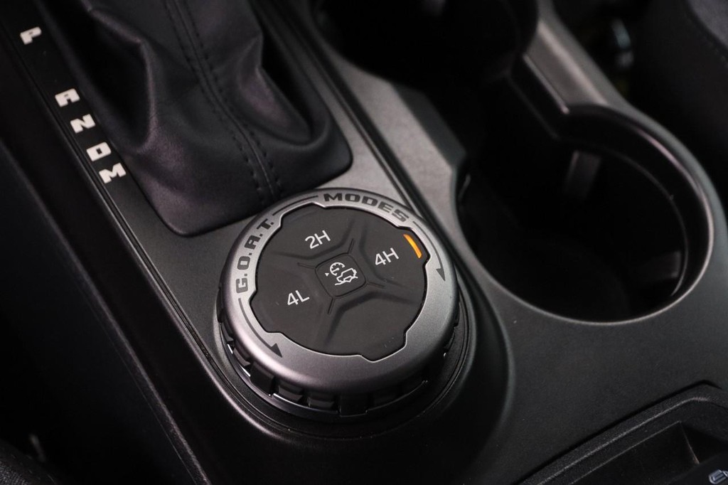 Ford Bronco Vehicle Image 18