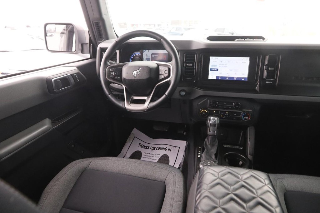 Ford Bronco Vehicle Image 22