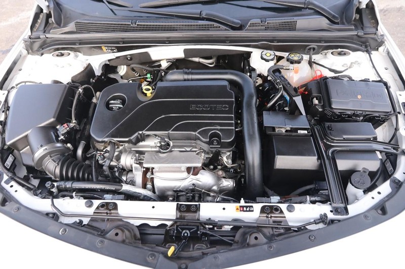 Chevrolet Malibu Vehicle Image 26