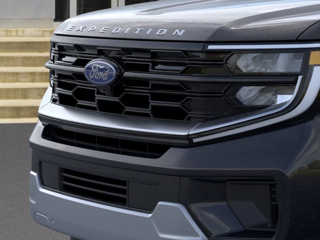 Ford Expedition Max Vehicle Image 17