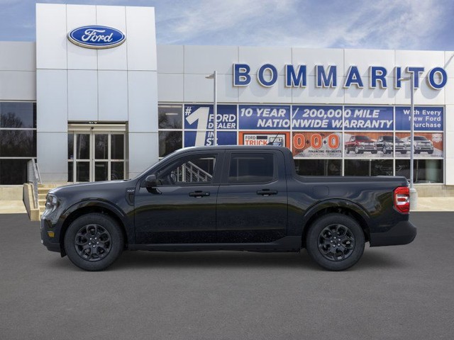 Ford Maverick Vehicle Image 03