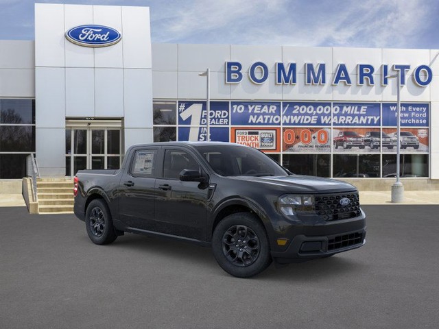 Ford Maverick Vehicle Image 07