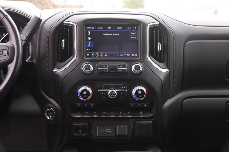 GMC Sierra 1500 Vehicle Image 25