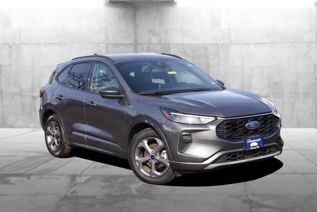 Ford Escape Vehicle Image 02