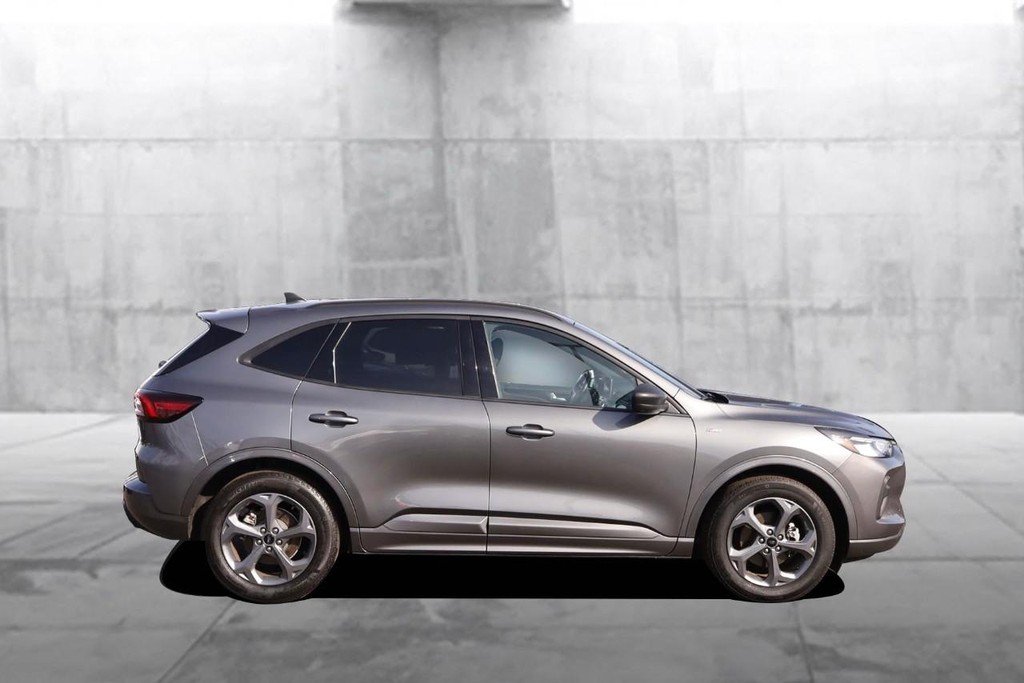 Ford Escape Vehicle Image 05